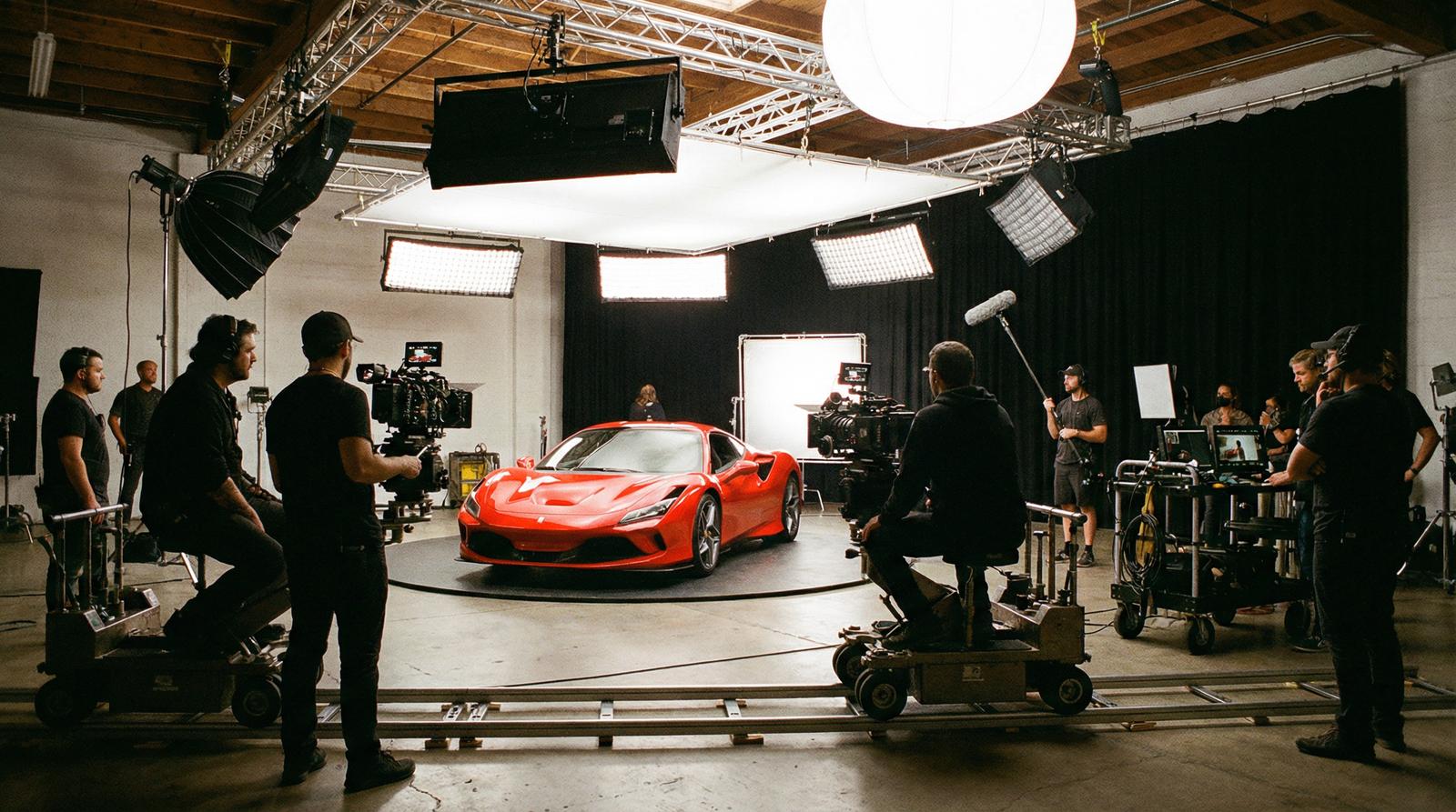 少妇幕后花絮视频